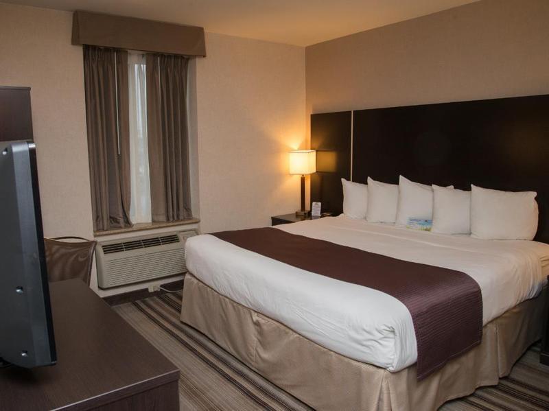 Days Inn by Wyndham Jamaica / JFK Airport New York Bagian luar foto